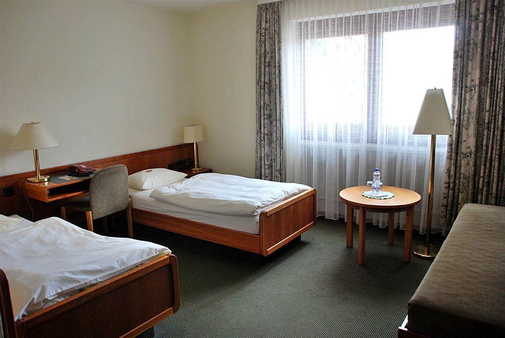 Hotel Rheingauer Tor Hochheim am Main Εξωτερικό φωτογραφία